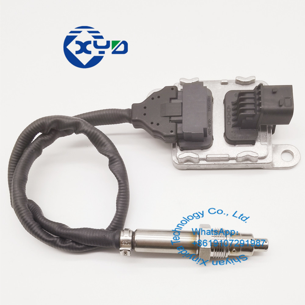 Exhaust Nitrogen Oxide Sensor 5WK97338A A0101532228 For Mercedes Benz Detroit