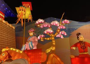Quality Real Size Character Fabric Chinese Lanterns For Outdoor Park In Red Color wholesale