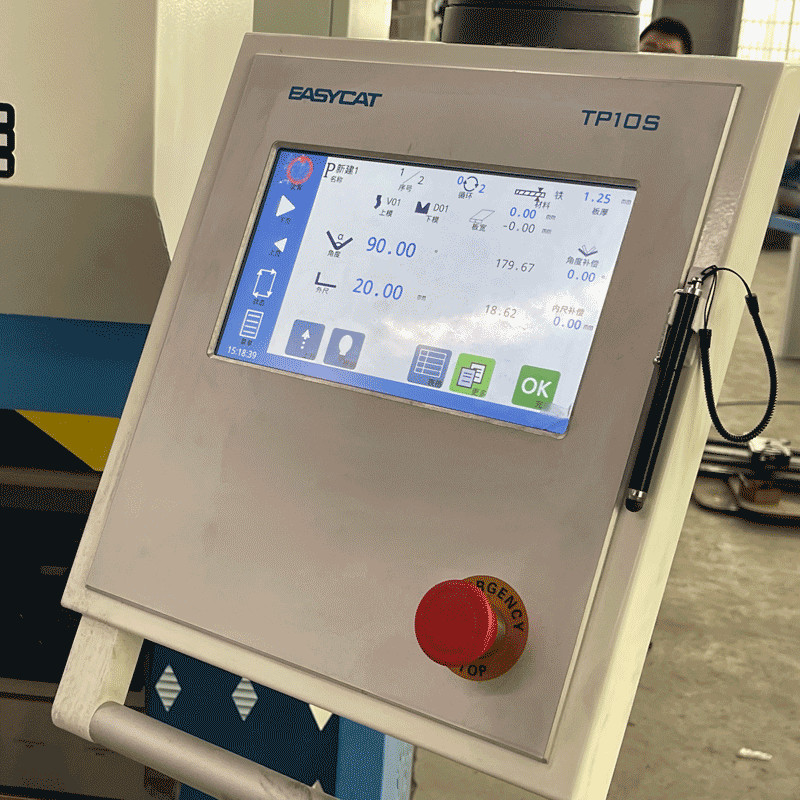 Hydraulic CNC Automatic Sheet Folding Machine 1250KN 2500mm TP10S Iron Sheet Bender Single Phase