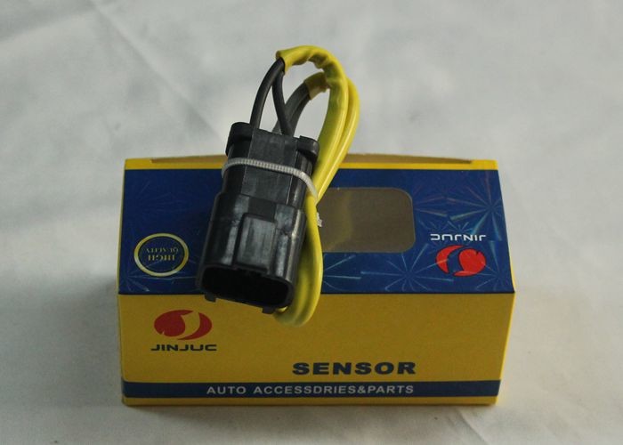 PC200-5 Komatsu Excavator Spare Parts Water Temperature Sensor High Performance