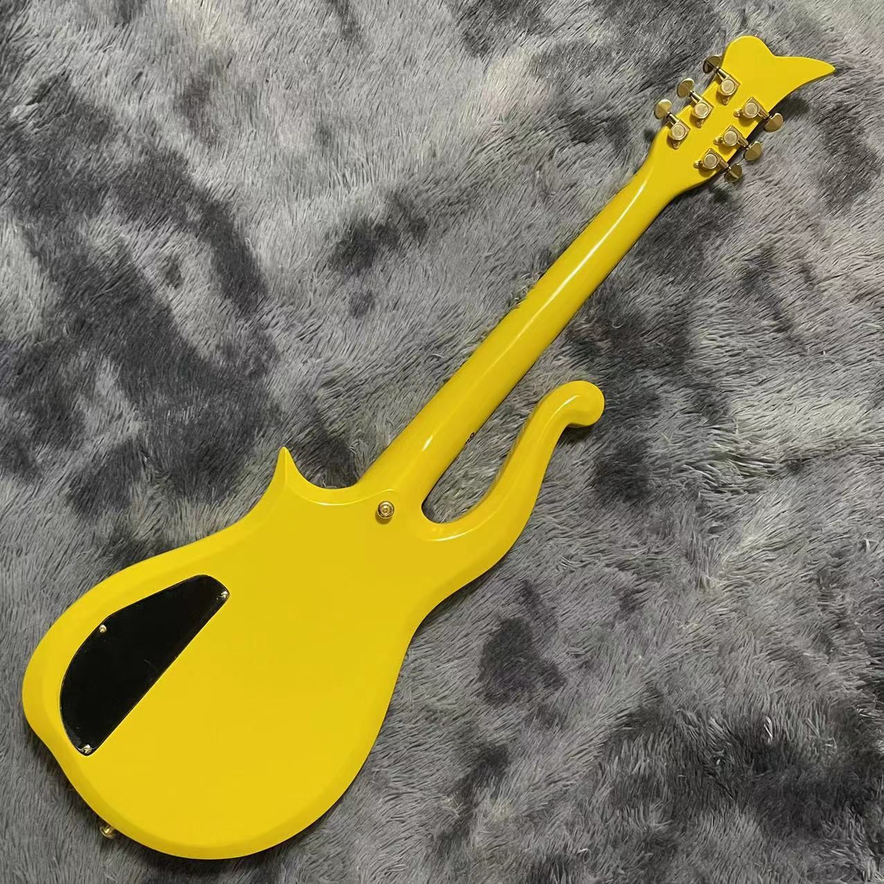 Custom Maple Fingerboard Neck Mahogany Body Prince Cloud Electric Guitar with Yellow Color