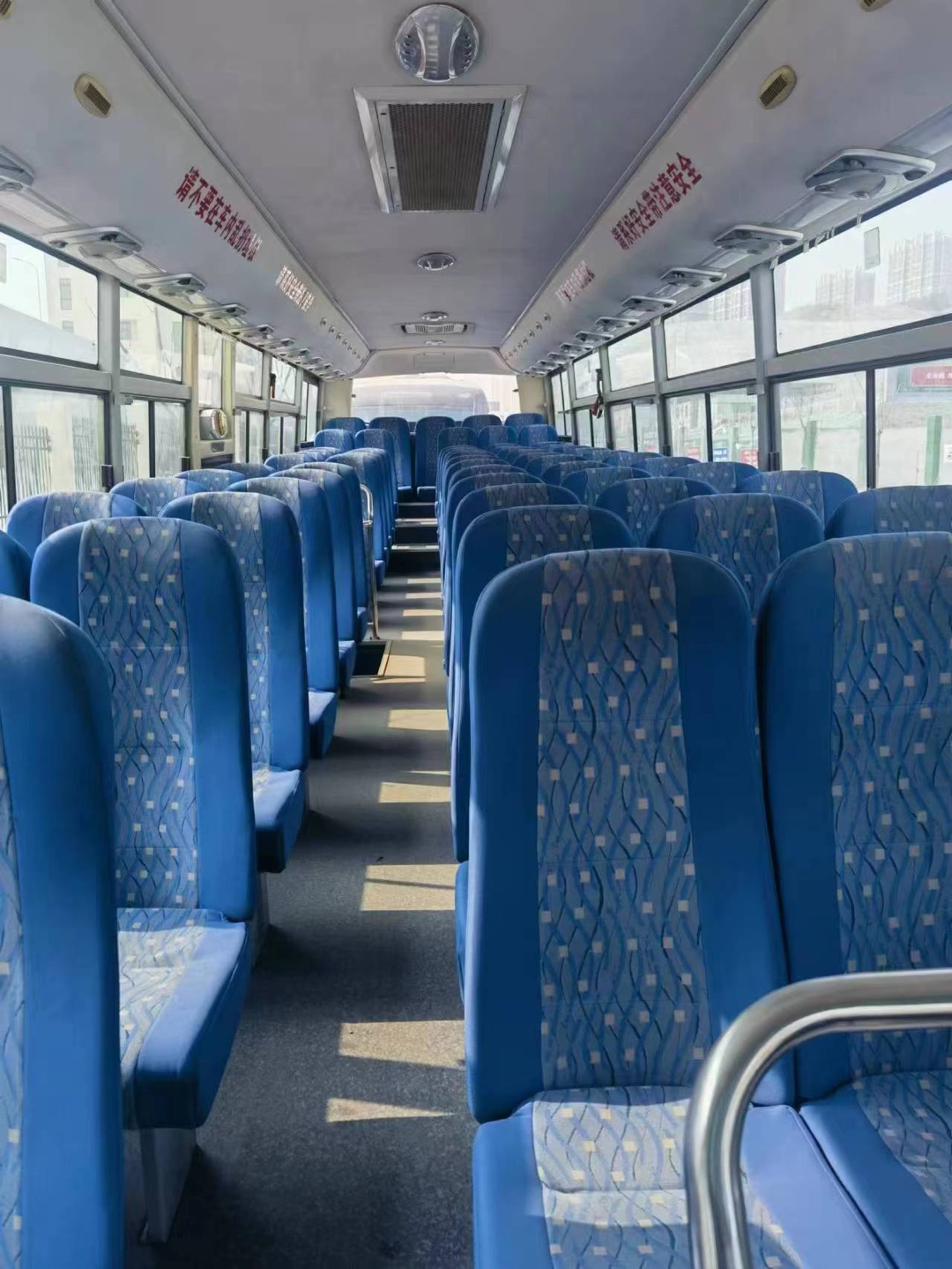 65 Seater Sliding Window Used Coach Bus with Air Conditioning Max Speed 91 110 km/h