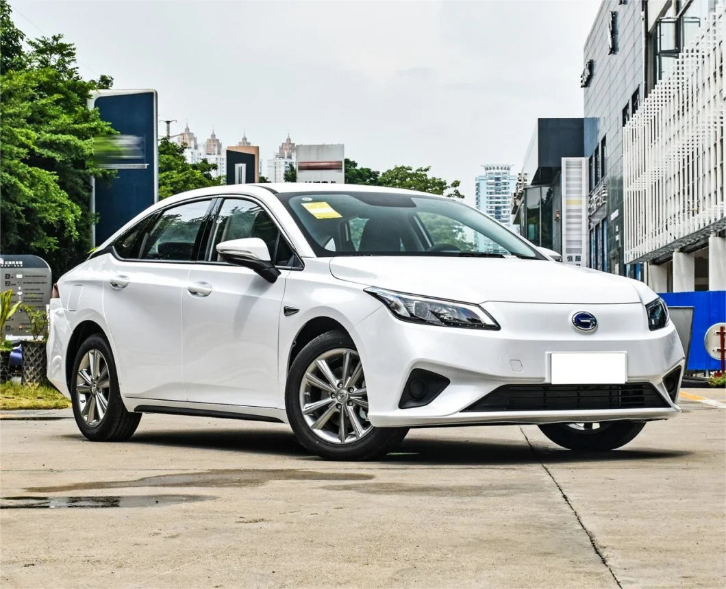 GAC Aion S 2022 Model Xuan 530 Brand New Compact Sedan Prue Electric for Sale White Car