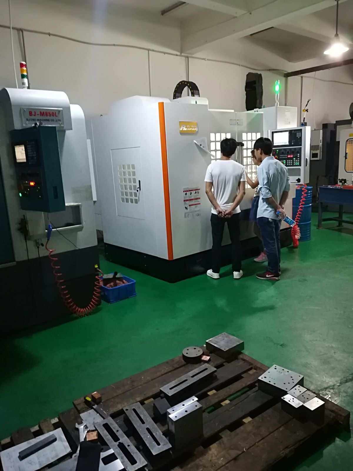 High-Speed V Grooving Machine for Home Decoration Stainless Steel Processing