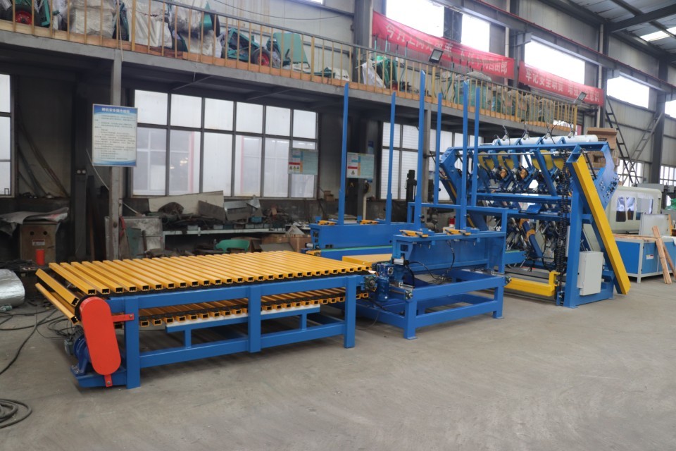 Automatic Wood Pallet Nailing Machine/ Pallet Wood Making Machine/ Wood Pallet Machine