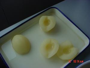 Quality Traditional Tasty Canned Fresh Pears High In Vitamin C And Nutrition wholesale
