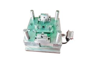 Quality Hot Runner S136 Insert Injection Molding For Construction Plastic Parts wholesale