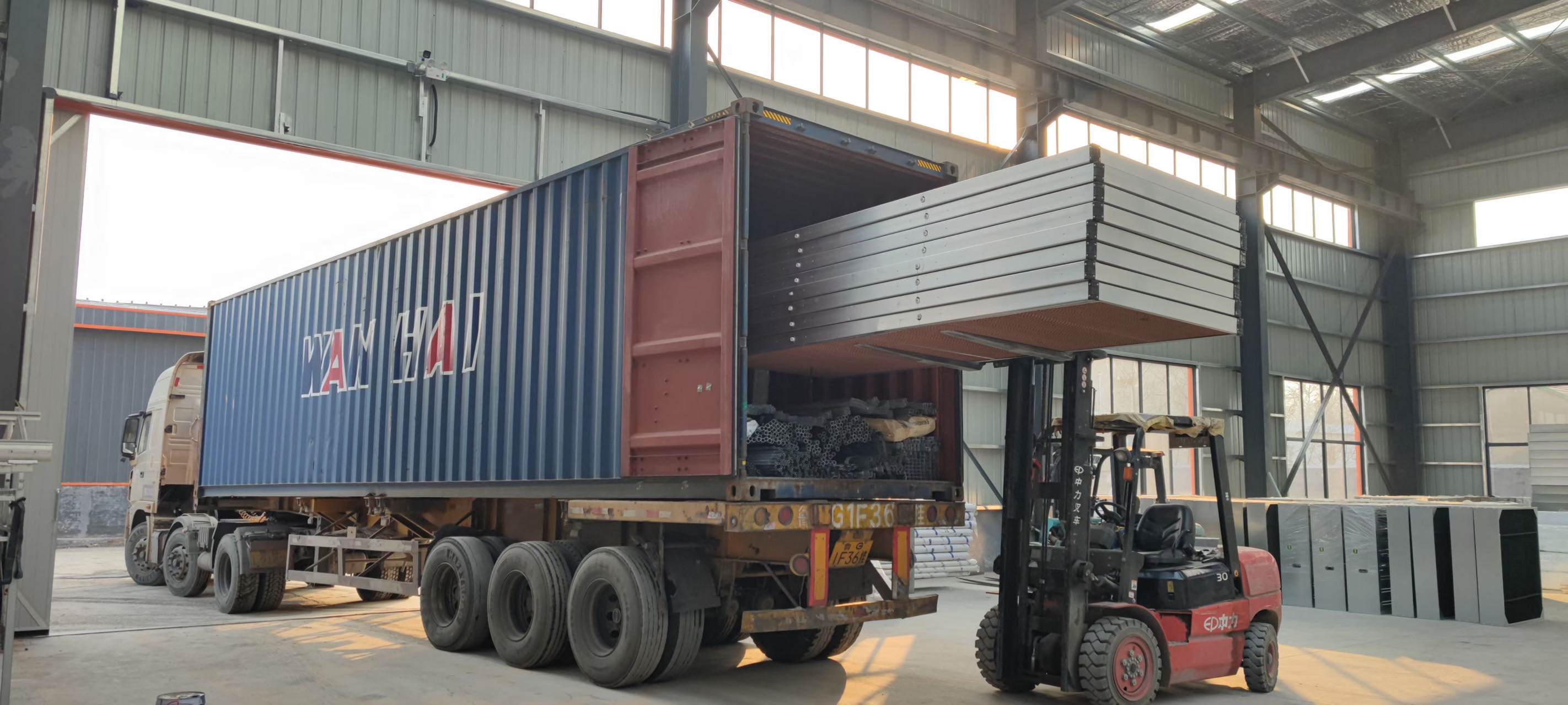 High Output Attractive Single Span Greenhouse With Stable Structure