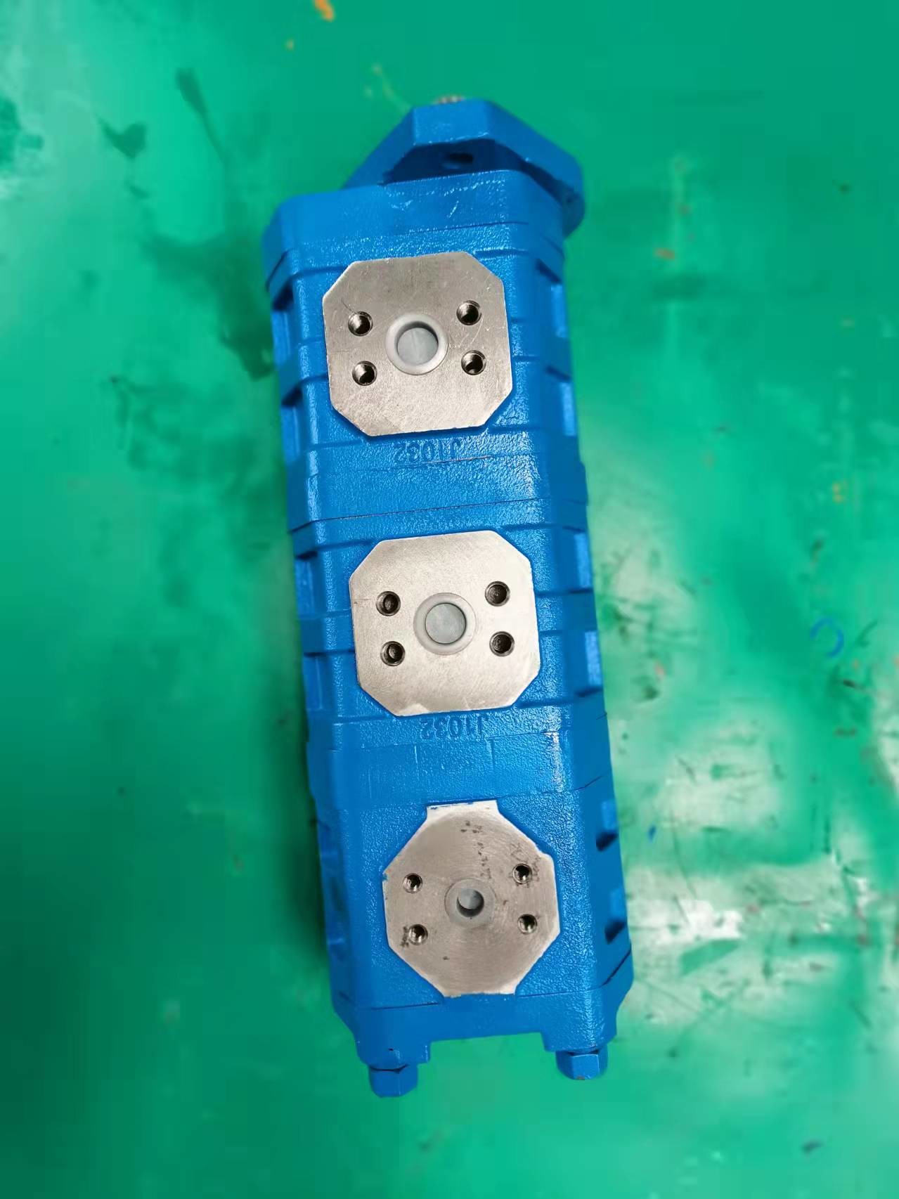 CBGJ1032+1032+1016.7 R 3+2 13T CBGJ triple pump Original Gear Pump For Engineering Machinery And Vehicle