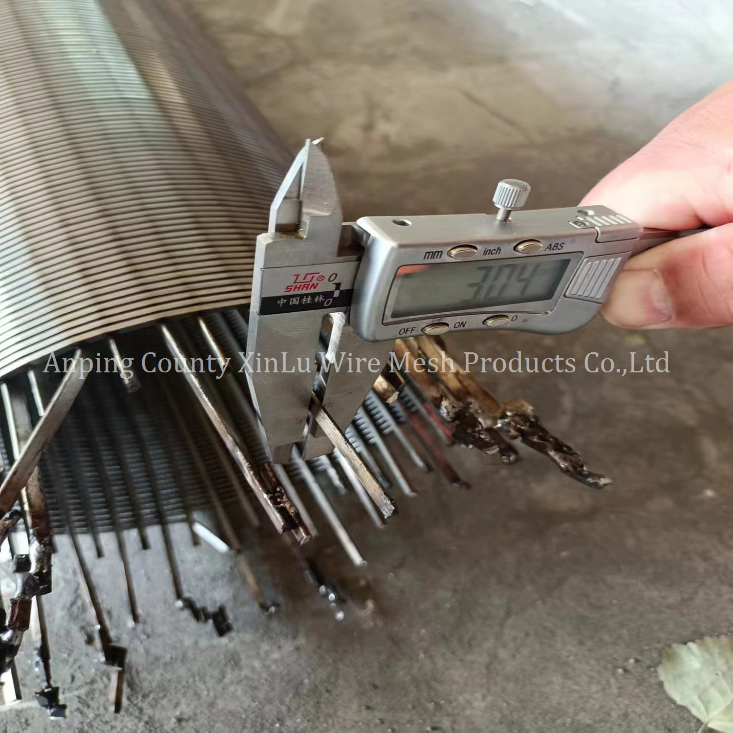 Johnson Wedge Wire Screen Pipe Anti Rust Continuous Slotted Steel Tube