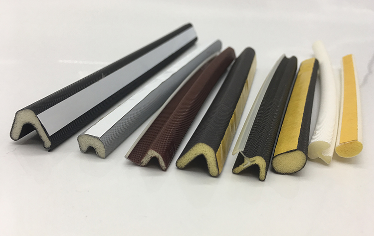 Windproof D Shape Rubber Door Sealing Strip with Simple Adhesive Tape Installation