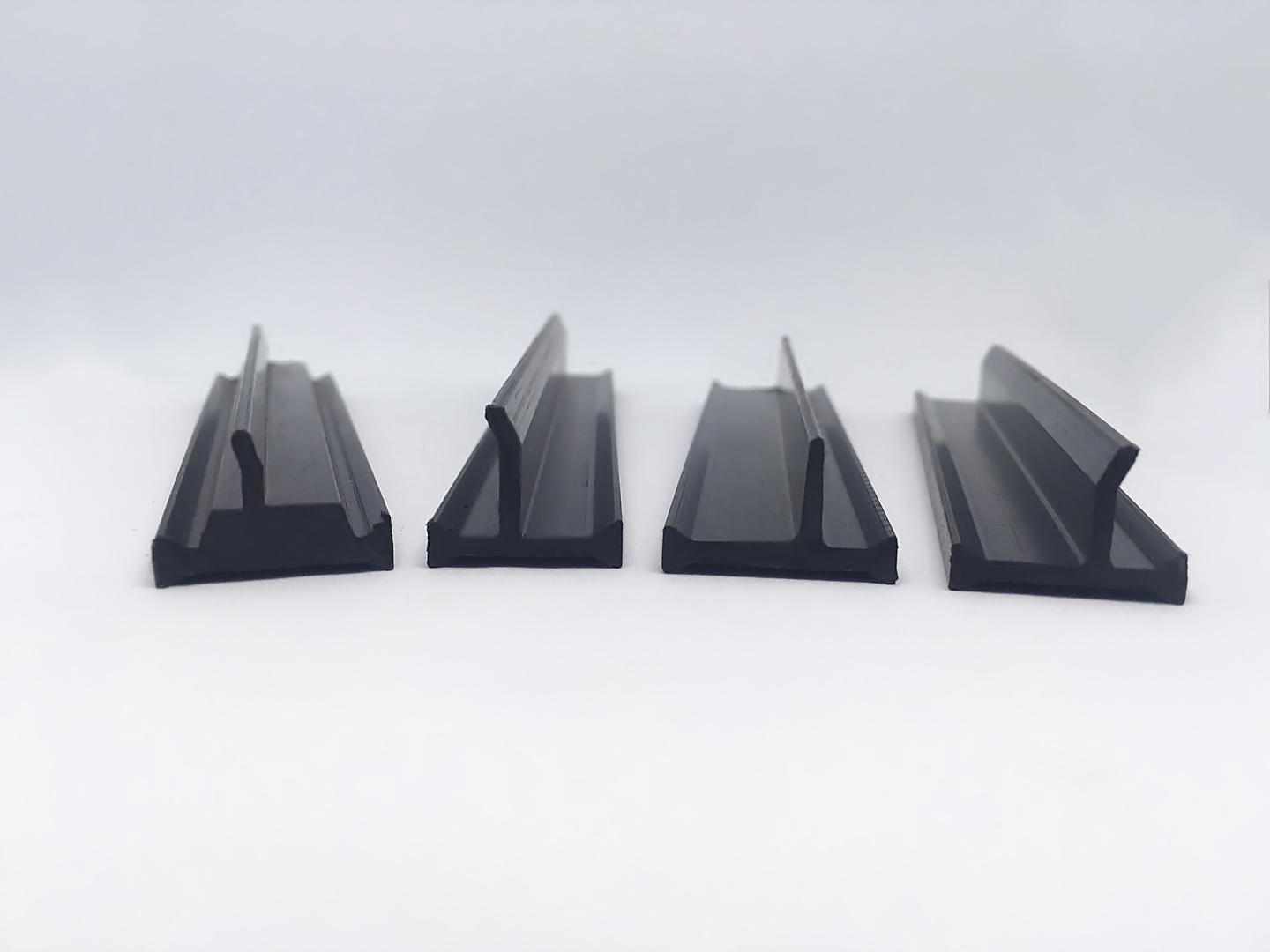 PA66 Polyamide with Glass Fiber Used for Aluminum Alloy Items Thermal Break Strips Nylon Bars
