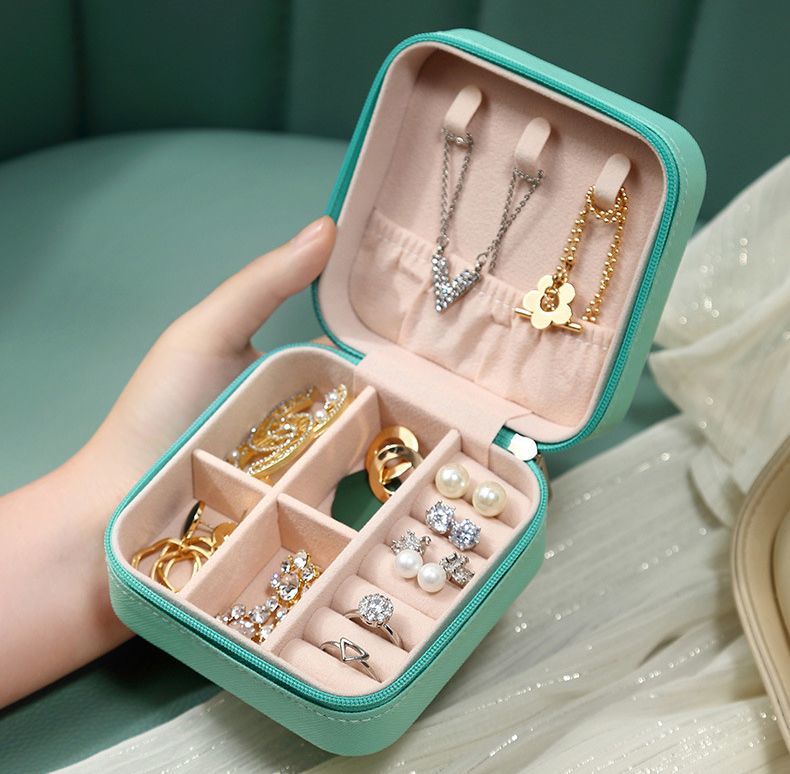 Fashion Solid Luxury Portable PU Leather PVC Cardboard Jewelry Jewellery Set Gift Packaging Packing Travel Holder Organizer Mini Box for Women Girls