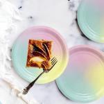 HM20926 Rainbow Gradient Round Trendables Disposable Paper Plates Dinner Size