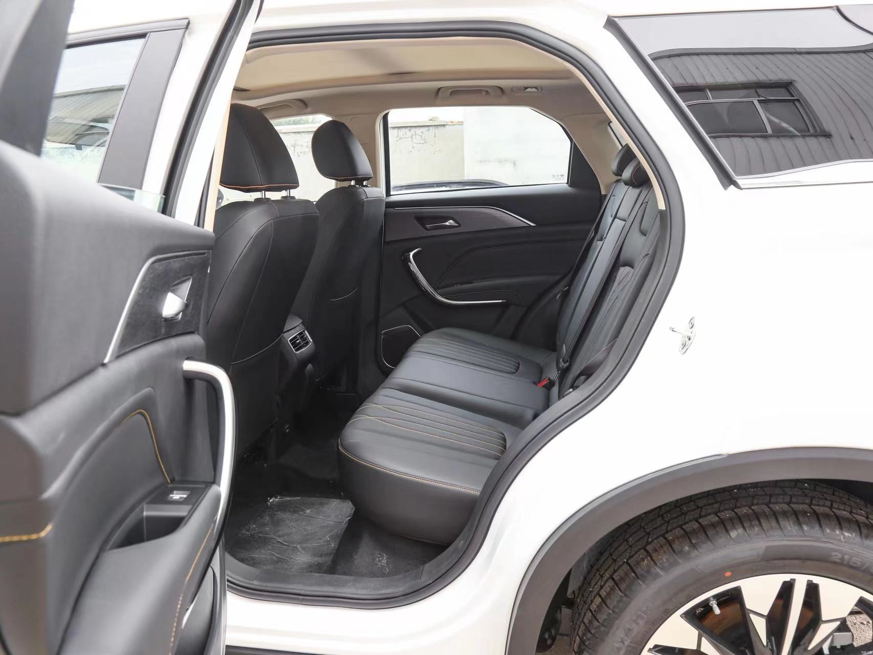 Bestune T77 1.5T Engine Compact Suv With 360 Camera New