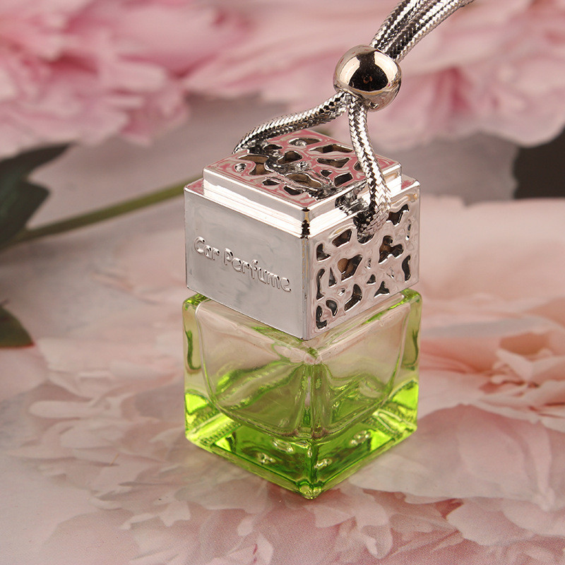 Hanging Car Perfume Essential Oil Diffuser Vent Clip Aromatherapy Car Air Fresher