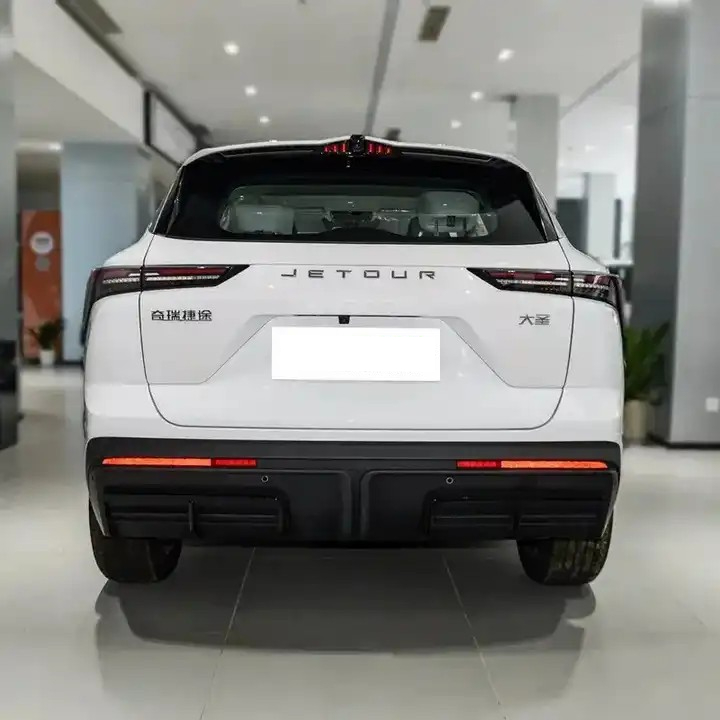 2024 Ultra Jetour Dasheng Compact SUV Gasoline Car with Turbo Engine Automatic Gear Box and Leather Seats Left Steering