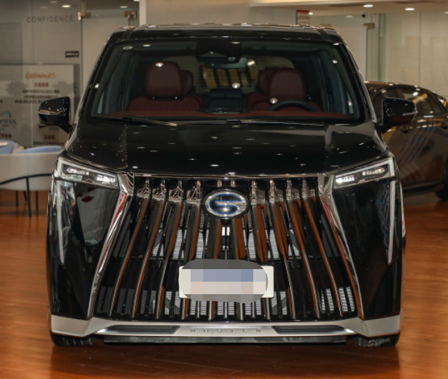 GAC Trumpchi M8 2023 zongshi series dual engine zhizun Hybrid 5 door 7 seat MPV