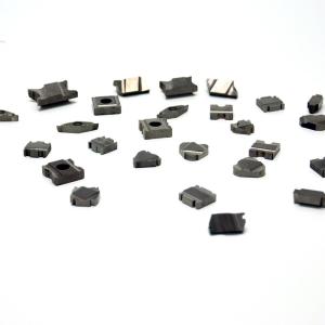 Quality HRA93 Carbide Tool Inserts Cermet Forming Insert 2200MPa wholesale