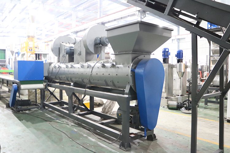 4kw PET Bottle Label Remover Machine 300-5000kg/H Label Stripping Machine