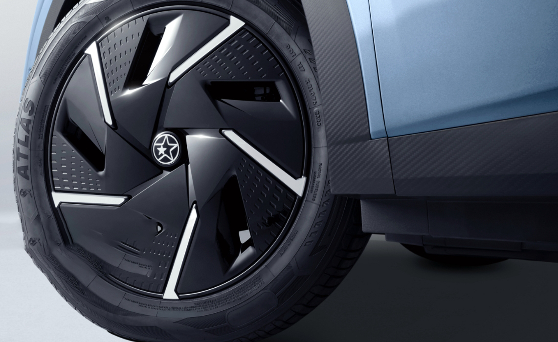 Venucia VX6 Electric Car High Speed Electric Vehicles with Max Speed 165km/h at 2850mm Wheelbase