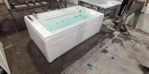 Quality 1800MM 70 Inch Freestanding Tub With Air Massage Whirlpool Dome Tent Hotel wholesale