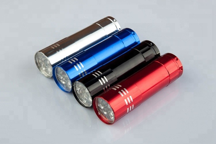 Outdoor LED Emergency Flashlight Camping Lamp Customized Aluminum Mini Torch 9 LED