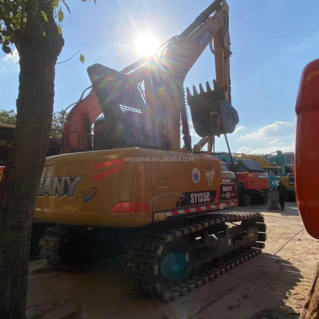 Low Fuel Consumption Sany 135C Excavator For Construction Projects