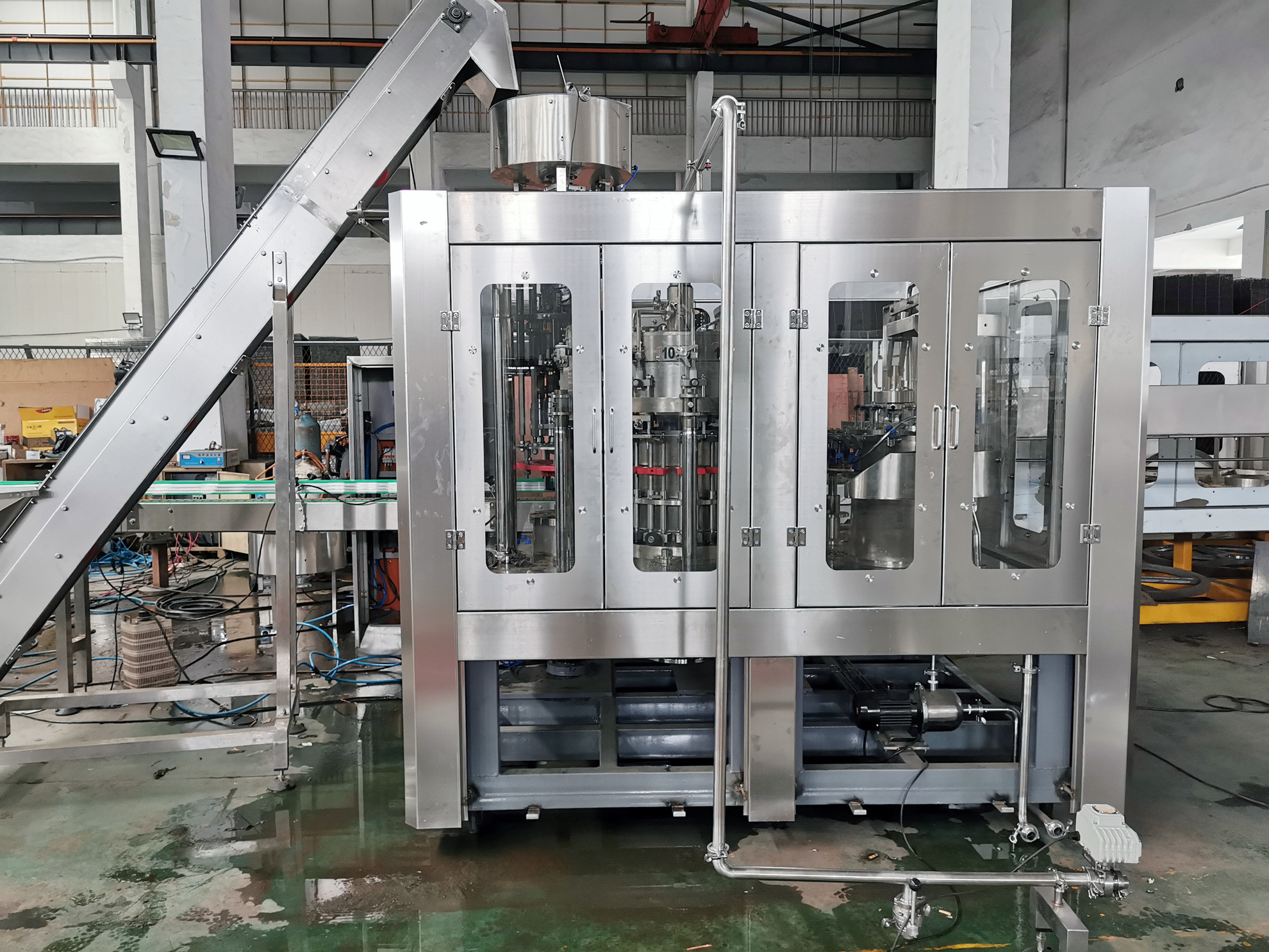 Easy Operation Small Capacity Pet Bottle Filling Machine Plc Automatic Control