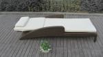 Contemporary Resin Wicker Sunlounger , Folding Beach Lounge Chair