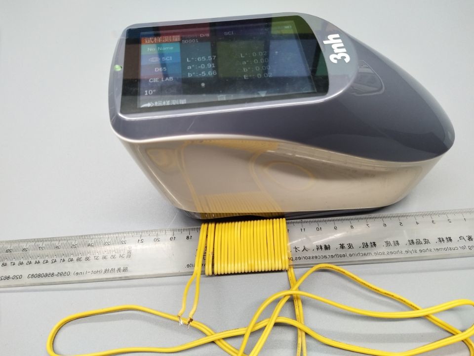 D/8 Optical Structure Hunter Lab Spectrophotometer 400-700nm For PVC Plastic Factory
