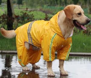 Quality Breathable Adjustable Lightweight Rainproof Hoodie Dog Clothes Raincoat wholesale