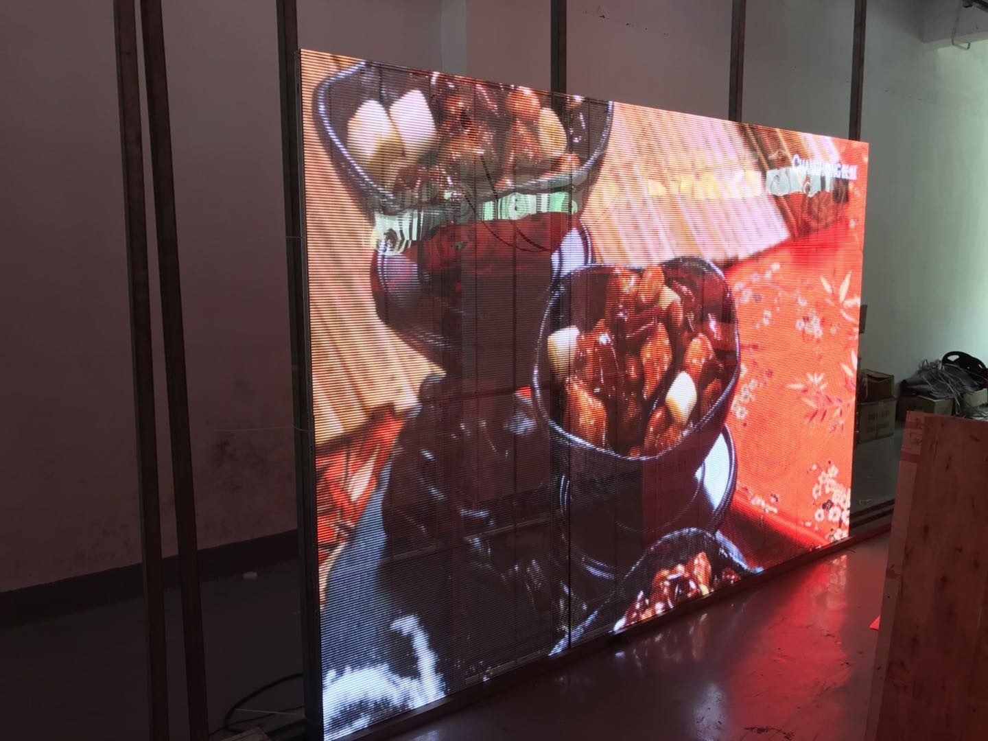 Windows Advertising Display P3.91*7.81 Indoor Transparent LED Video Screen Big Size 1000mmx1000mm Shenzhen Factory