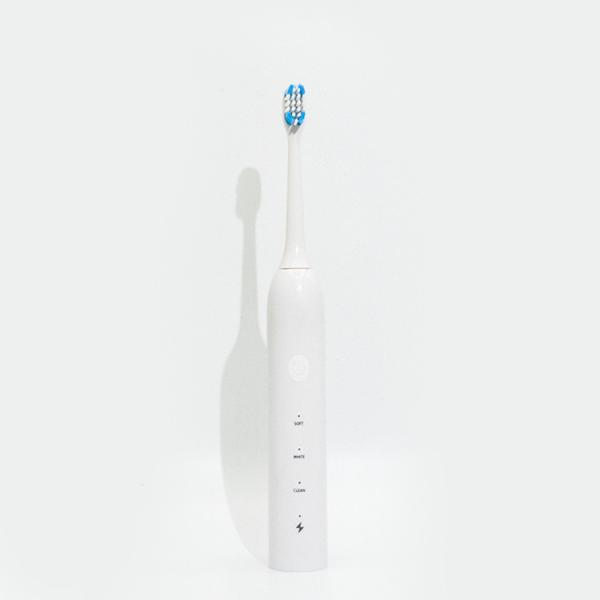IPX7 Waterproof Powerful Electric Toothbrush With American DuPont Bristles 3
