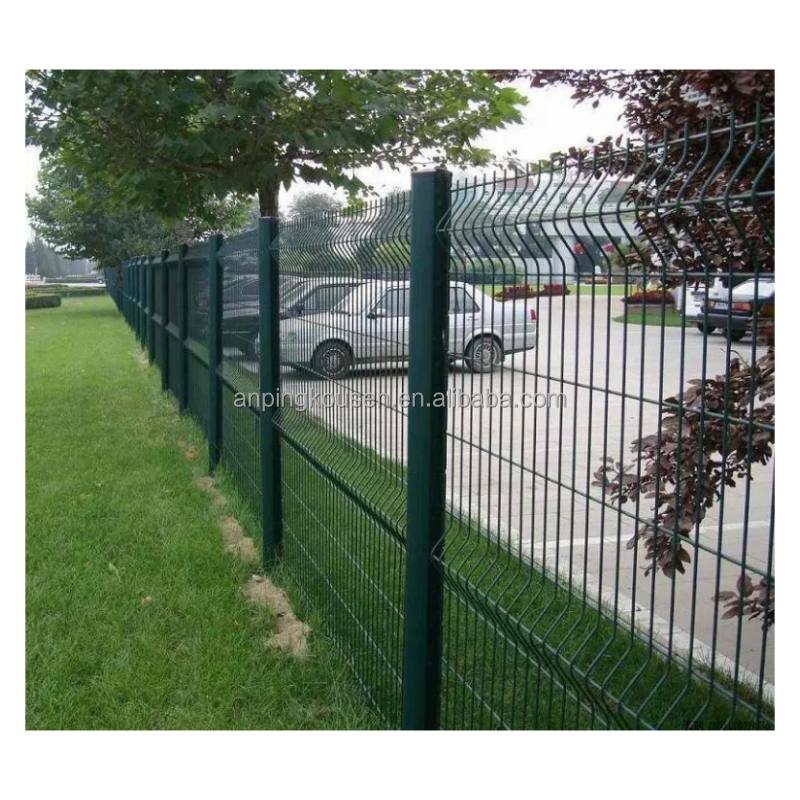 Home Outdoor 3D Curved Welded Wire Mesh Garden Fence for Fence Panel in Metal Material