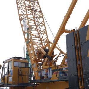 Quality 600 Liters Fuel Tank 60Meters Boom Construction Crawler Crane Crawler Mounted Crane For Oil And Gas Industry wholesale