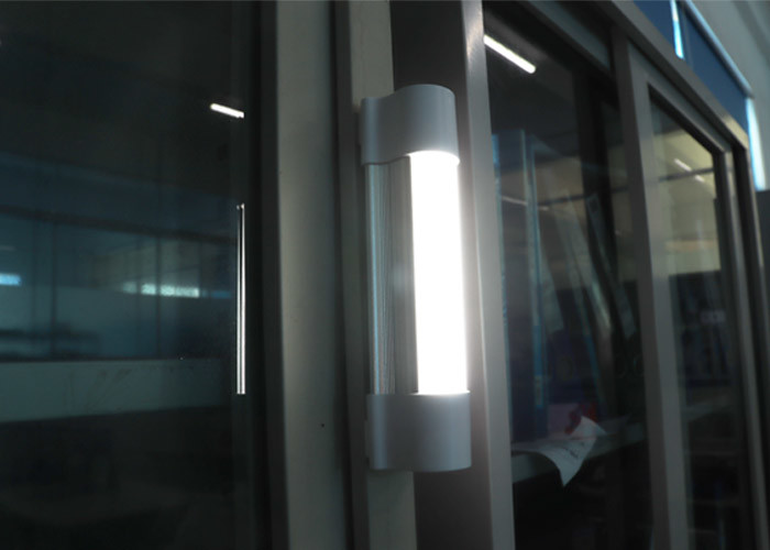 2W 6500K Portable Emergency Light Tube Warming Light Magnet Base Design