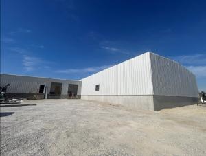 Quality Prefabricated Steel Frame Building Commercial Metal Building Manufacturers wholesale