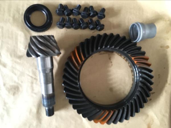 Differential Toyota Ring And Pinion Gears , Crown Wheel And Pinion Gear 20CrMnTi
