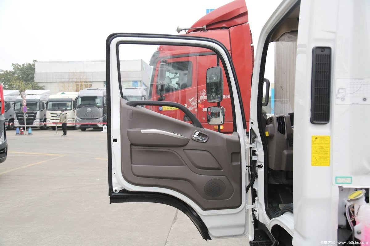 New Energy Vehicles Cable 1.2 Tons Loading Foton Fence Truck Pure Electric