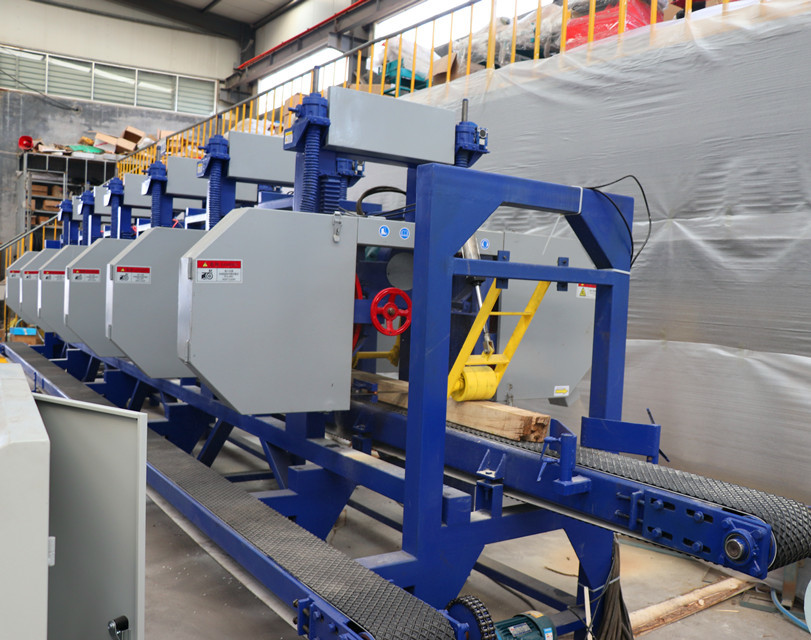 Forest Tree Wood Electric Vertical Bandsaw Sawmill Computerized Vertical Band Sawmill
