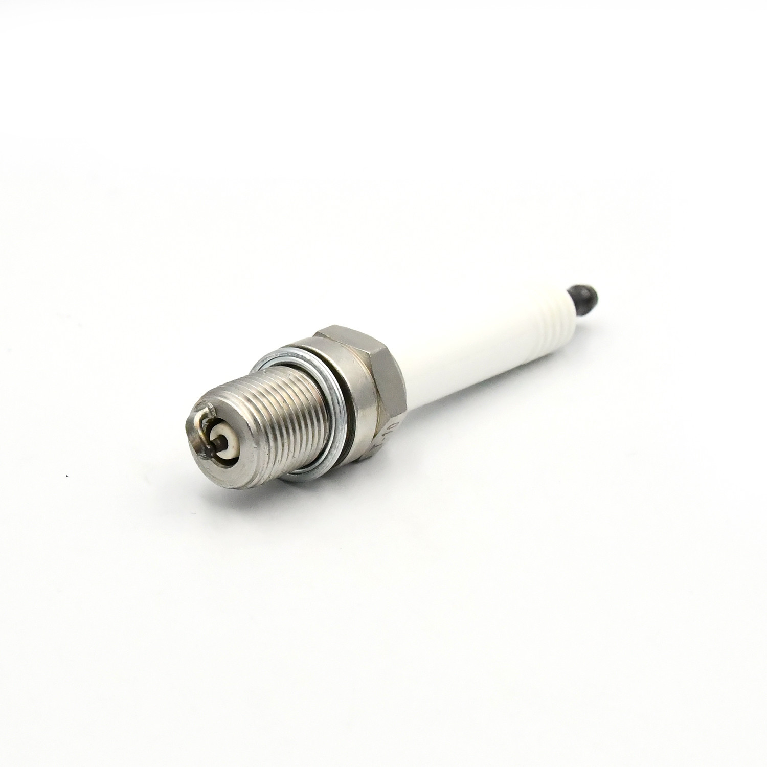Generator spark plug R5B12-77 match for Diesel Glow Plug Champion Spark Plug 634 CHAMPION RB77WPCC