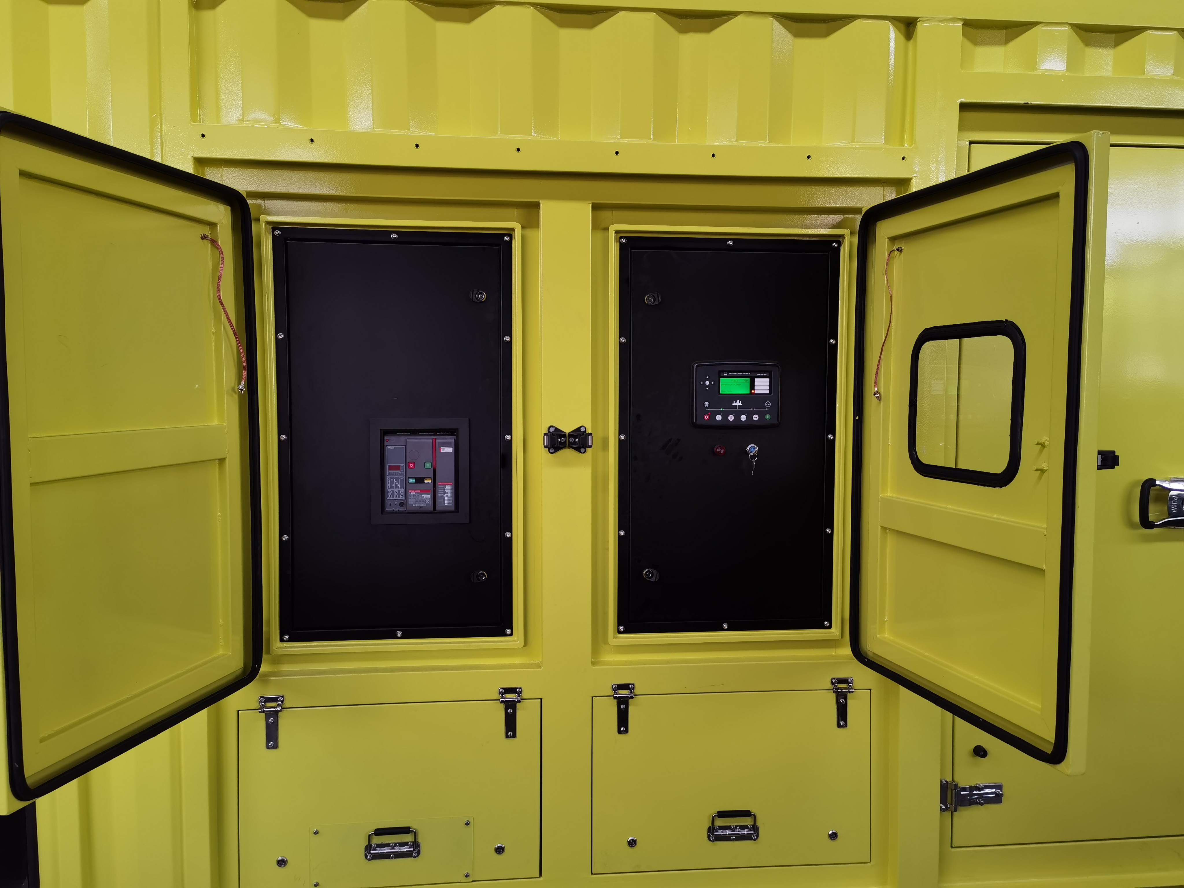 Cummins diesel generator
