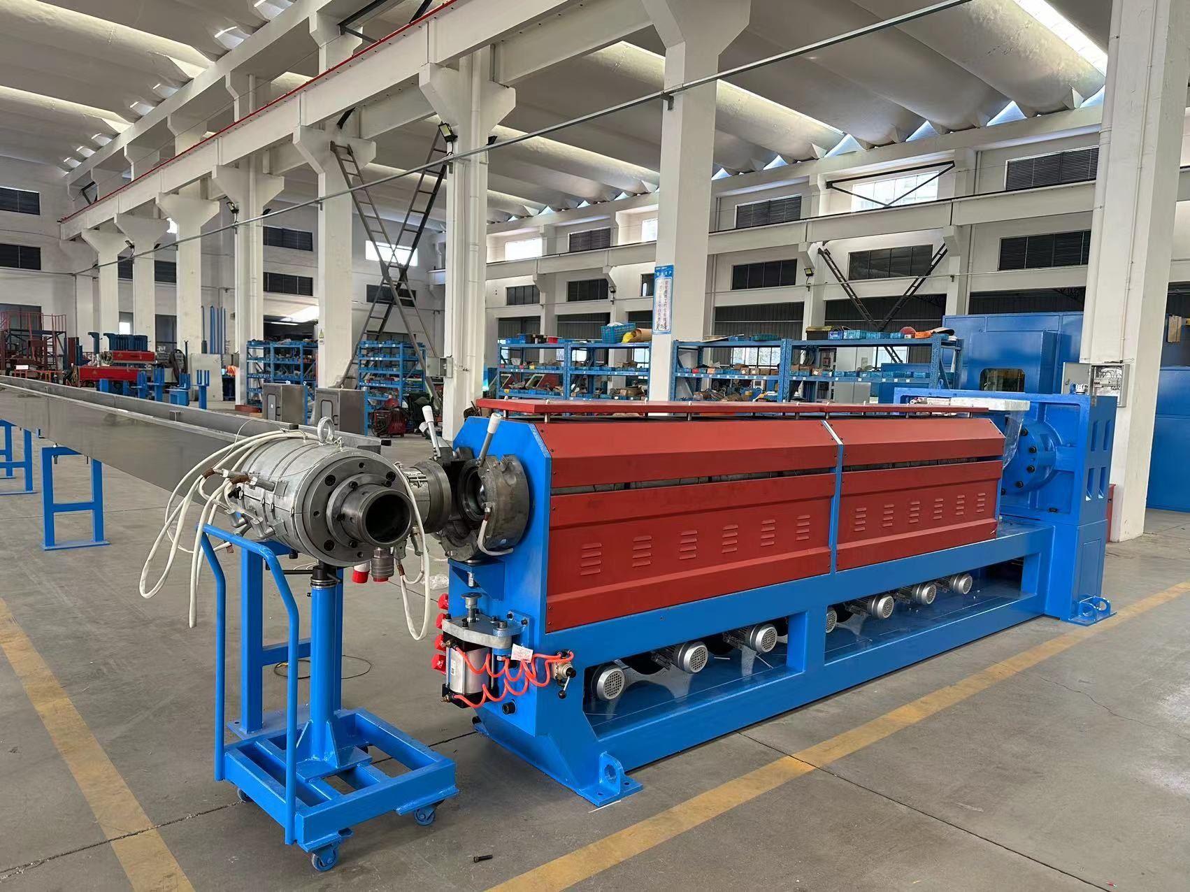 High Speed 150 Cable Extrusion Line 0-5kv PE Pvc Cable Extrusion Process Machine For 4*300