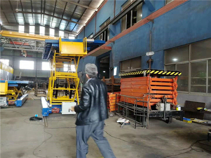 Hydraulic Mobile Scissor Lift heavy duty scissor lift Double Safety Lowering Device