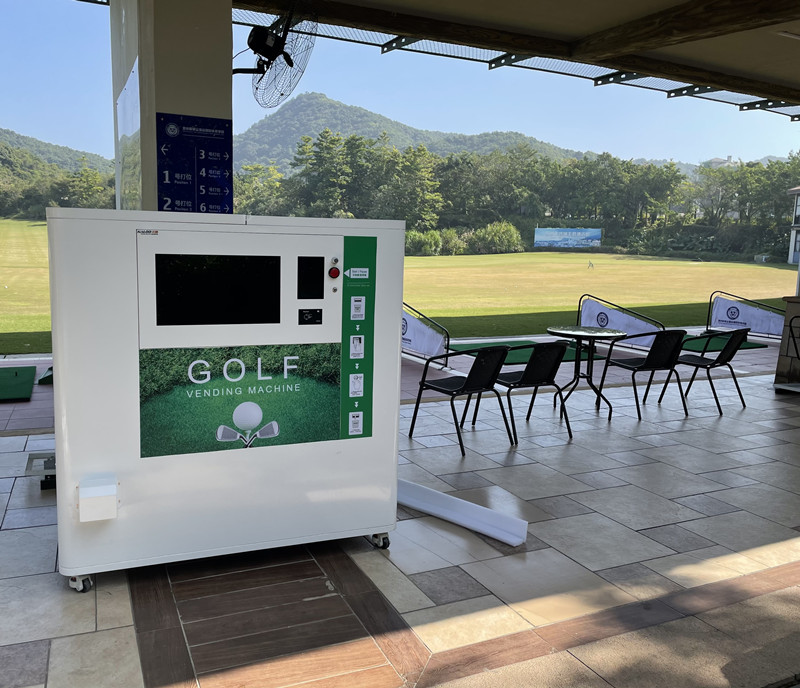 Membership Management Golf Ball Vending Machine Automatic For Golf Driving Range