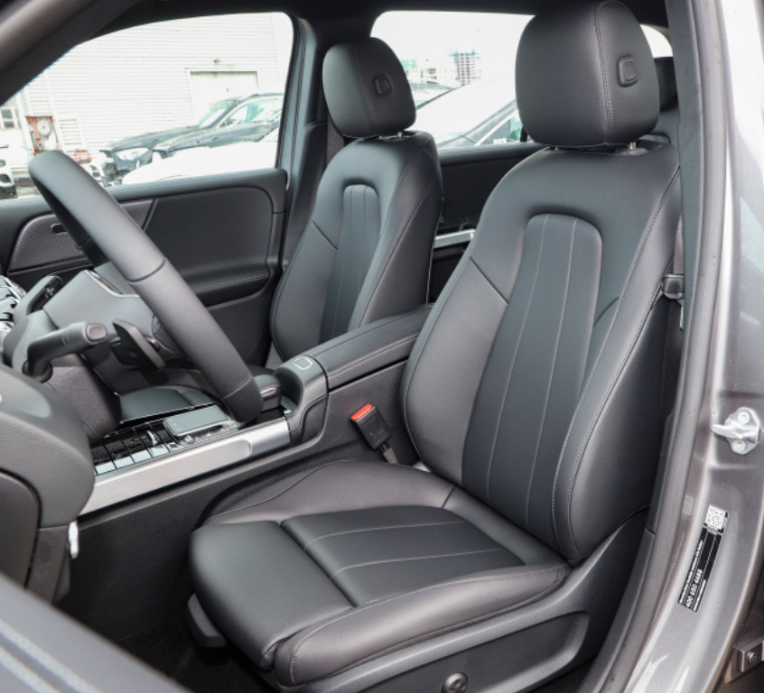 BENZ EQB 2022 EQB 260 5 Door 5 Seats Ternary Lithium Electric Second Hand Car