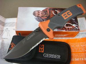 Quality GERBER Bear Grylls Ultimate Folding Sheath Knife wholesale