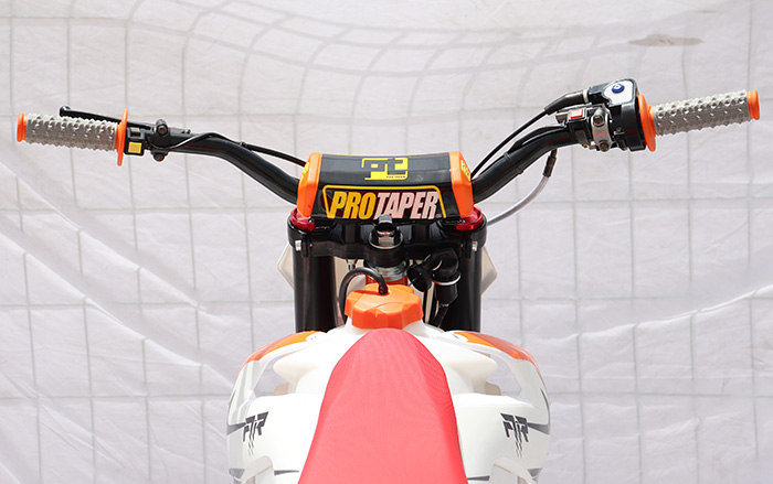 China 4 stroke air cooled 150cc / 250cc off road pit bike super power racing motorcycle for hot sale