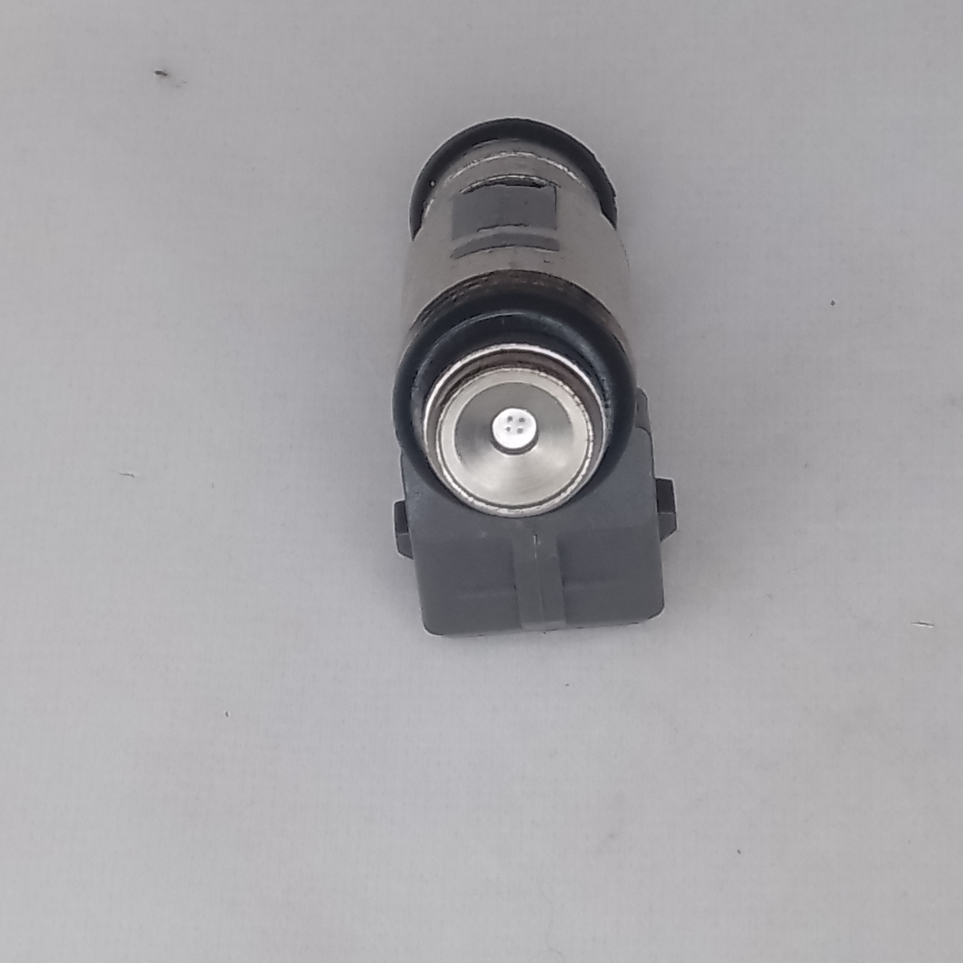 Bico Iwp 143 Magneti Marelli Fuel Injector For Renault Clio Laguna Megane Scenic 1.4 1.6L